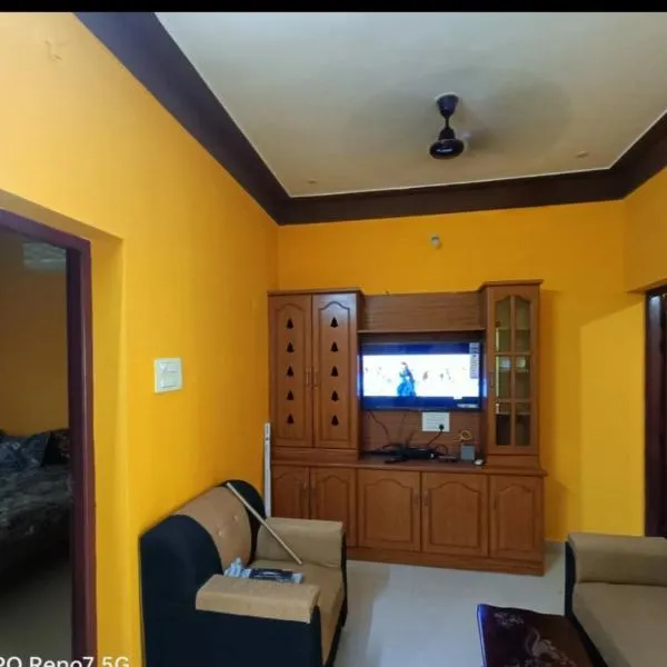 WHITE HOUSE SERVICE APARTMENT, hotel v destinaci Madurai