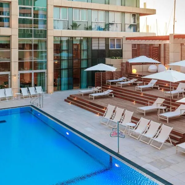 Herods Herzliya, hotel en Shefayim