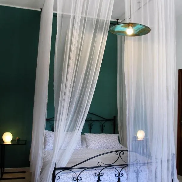 Tenuta Piana 2 con accesso diretto al mare, hotel v destinaci Caronia