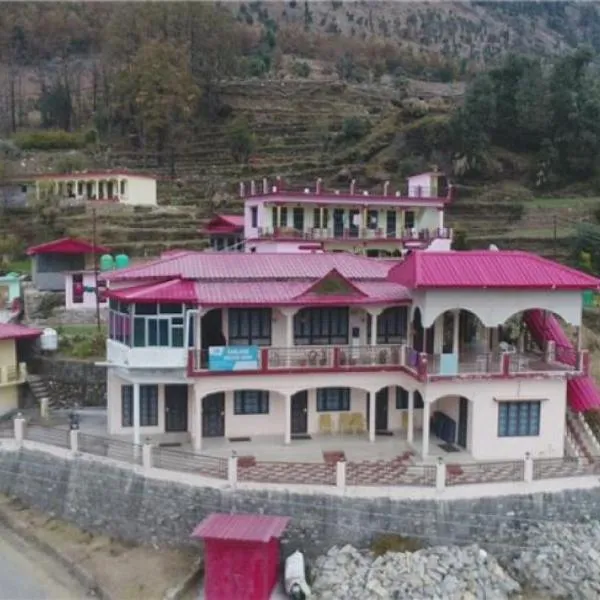 Oakland Holiday Homes, hotel en Chopta