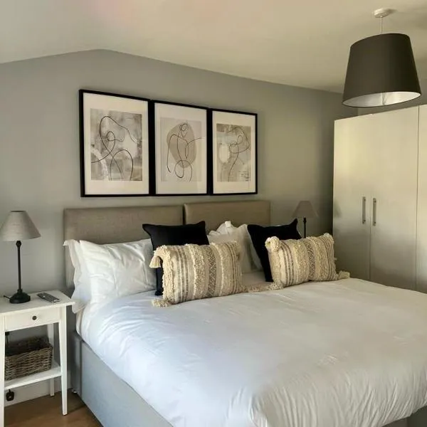 Prince Arthur Apartment, hotel a Walton on the Hill