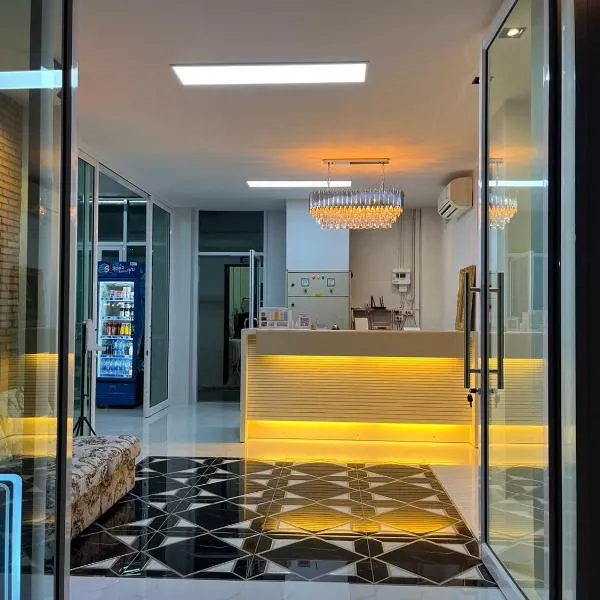 Papangkorn House, hotel sa Suratthani