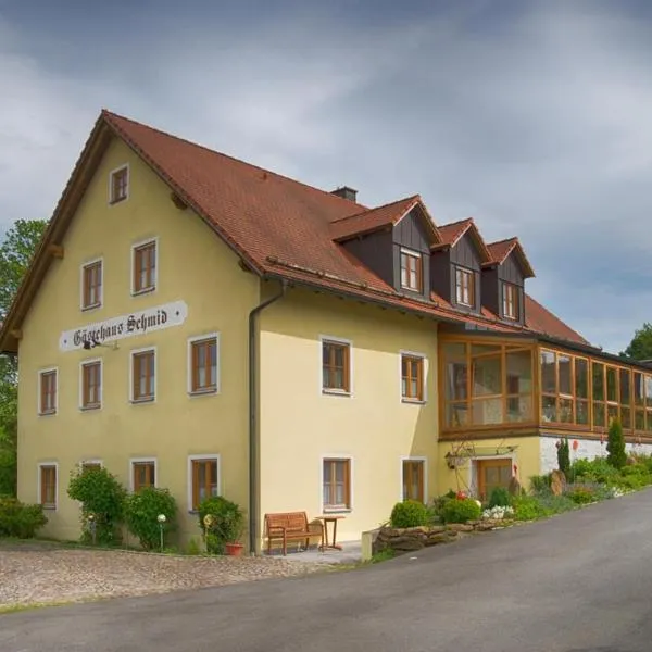Gästehaus Schmid Kondrau、ヴァルトザッセンのホテル