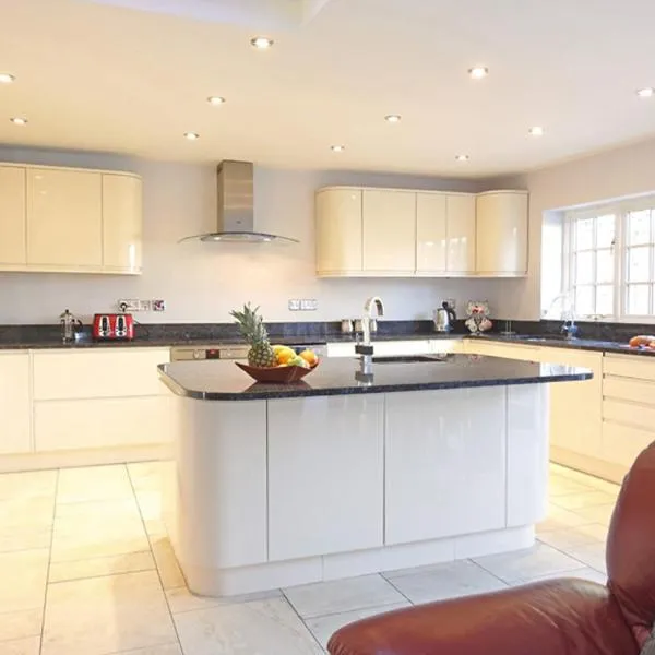 Coach House, hotel in Gosport