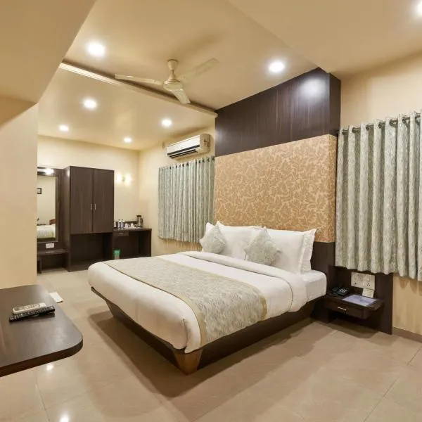 ์ฝ๋ผํธ๋ฅด์ ์์นํ ํธํ
Hotel Atria, Kolhapur- Opposite To Central Bus Station