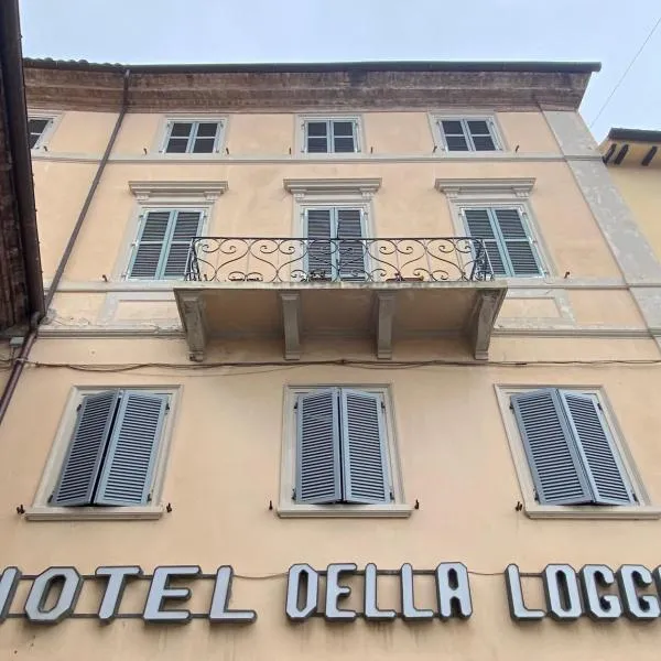 HOTEL LA LOGGIA, hotel in Cerreto dʼEsi