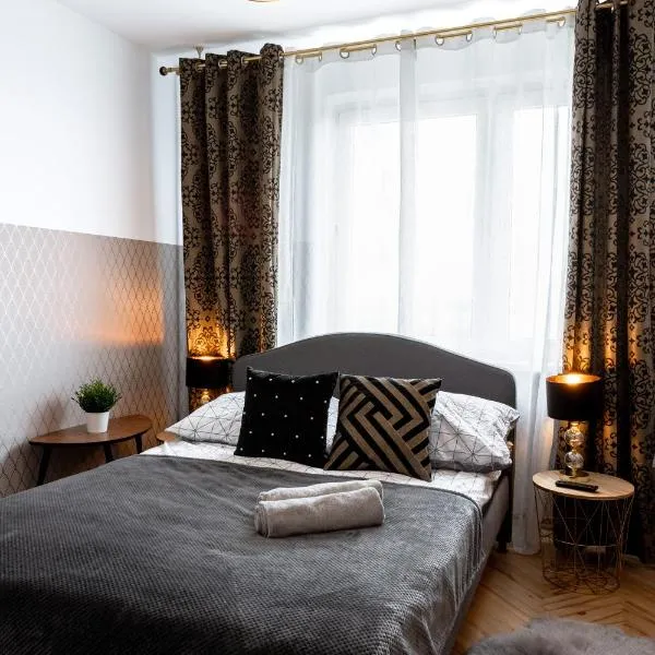 ClickTheFlat Conrada Apart Rooms, hotel ve Varšavě