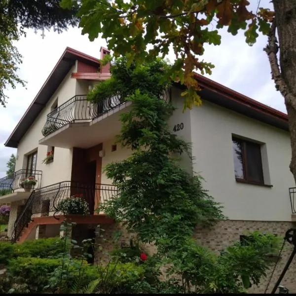 Gospodarstwo Agroturystyczne Borówkowy Bukiet Smaków, hotel v destinaci Iwkowa