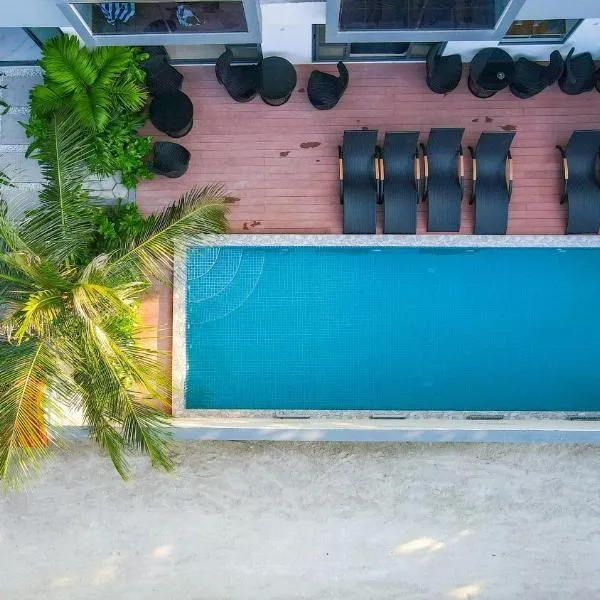 Ari Grand Hotel & Spa, хотел в Dhangethi