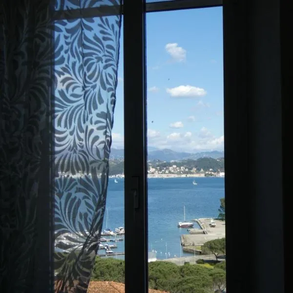 CA' ARGENTINA Appartamento Vista MARE, ξενοδοχείο στη Λα Σπέτσια