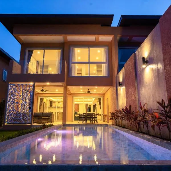 Perla Pool Villa - Koh Chang, hotel v destinaci Ko Chang