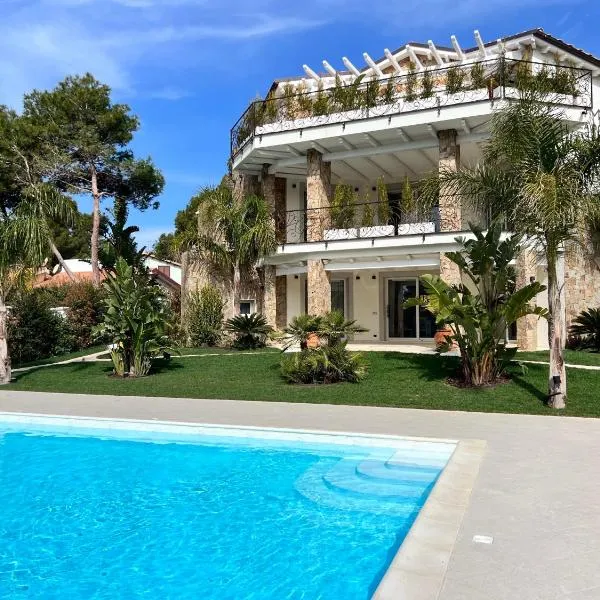 Villa Aquamarina Pavoncella Blu, hotel v destinaci Porto Pino