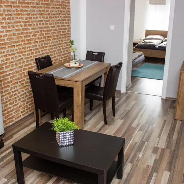 Broadway Apartments B2, hotel v destinaci Debrecín
