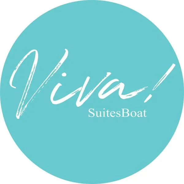 Viva Suitesboat, hôtel à Marina di Montenero