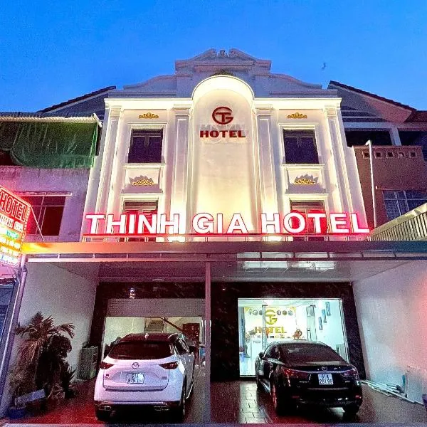 Thinh Gia Hotel, hôtel à Bến Cát