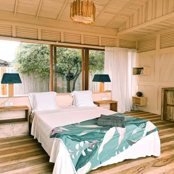 Tribal Green Camp-Private Room 3, hotel in Água Izé