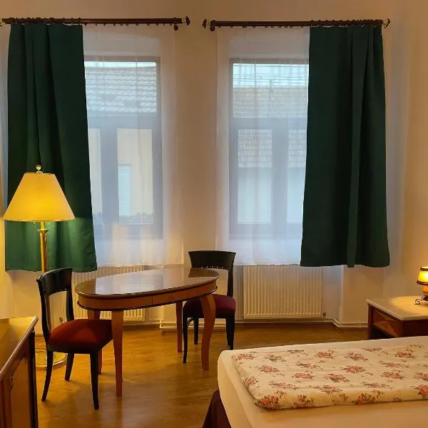 Pensiunea Mimi, hotel v destinaci Mediaş