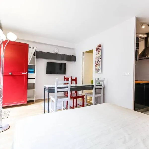 Paris Studio @Arc de Triomphe