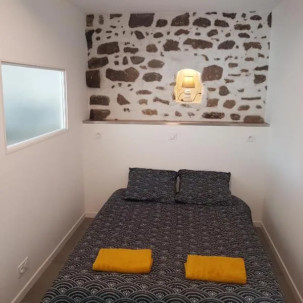 Appartement entre Saint-Malo, Dinard, Dinan et Dol, מלון בMiniac-Morvan