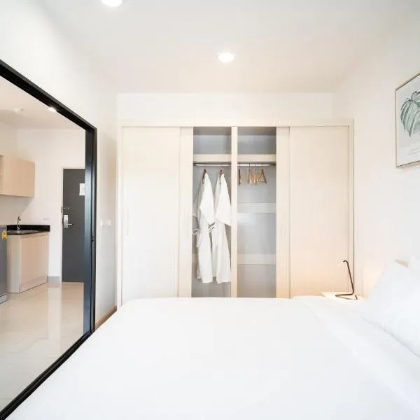 KOS Hotel Suvarnabhumi Airport -SHA Extra Plus โรงแรมในมีนบุรี