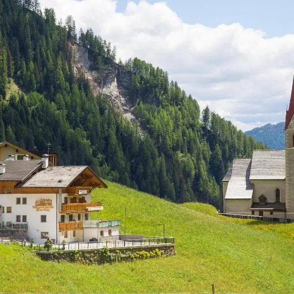 Gasthof Trausberg, hotell i Pfelders