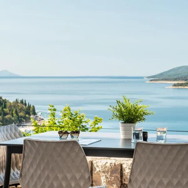 Apartment Zulijani House Helis B7: Rabac şehrinde bir otel