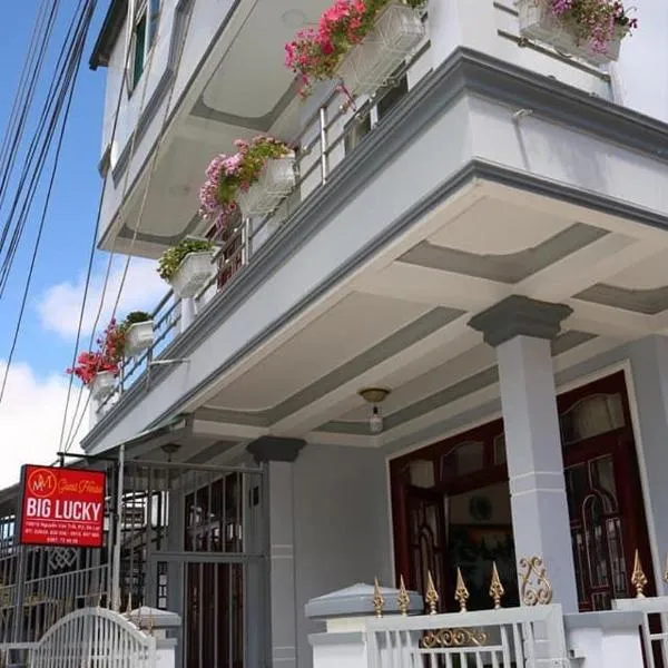 Guesthouse Big Lucky, hotel v destinaci Da Lat
