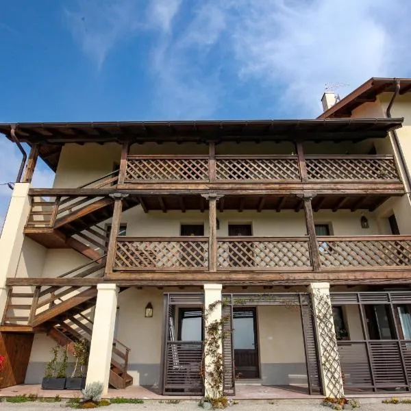 Appartamento immerso nella natura con parcheggio - Stella Alpina, hotel v destinaci Sòis