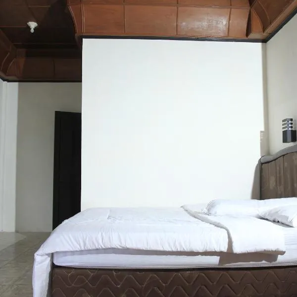 ๋น ๋ผ๋นณ์ ์์นํ ํธํ
SONY COTTAGE