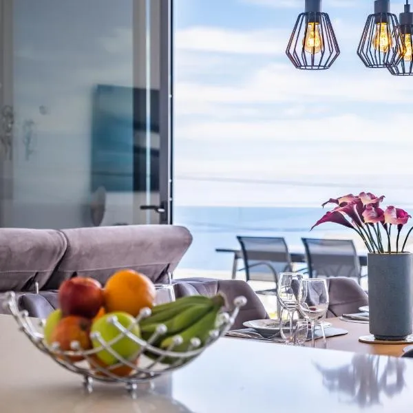Villa Camelia, hotel in Arco da Calheta
