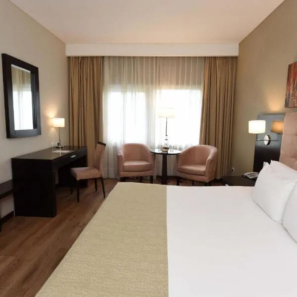Howard Johnson Resort & Convention Center Ezeiza、エセイサのホテル