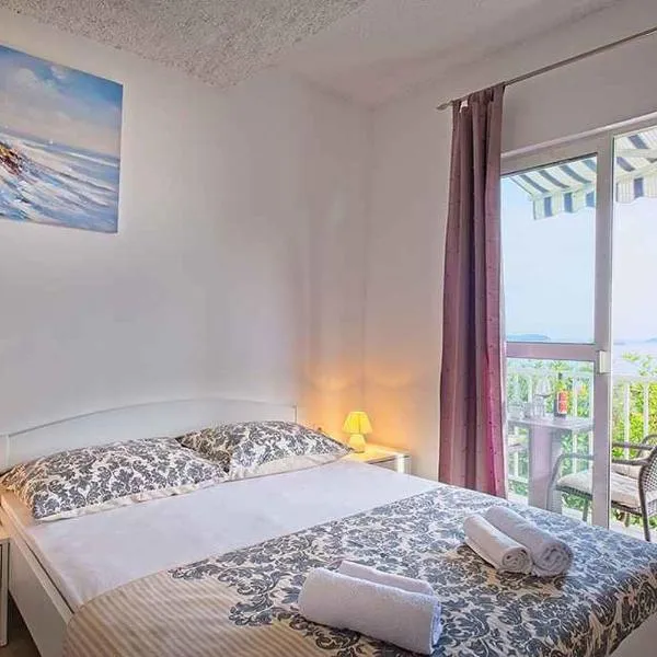 Apartments in Mlini 44021, hotel in Mlini