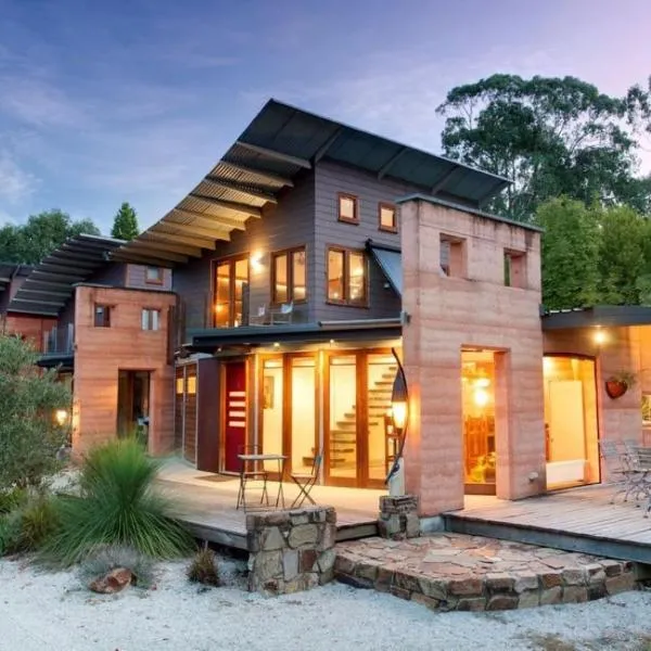 Eco Villa Mt. Beauty-Near Falls Creek & Bright, hotel in Mount Beauty