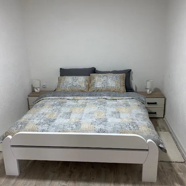 Apartman Downtown, hotel in Bosanski Novi