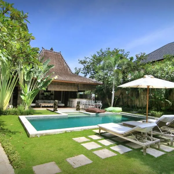 The Radian Villa, hotel in Canggu