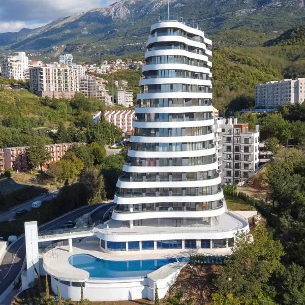 Skyline resort, hotel in Becici