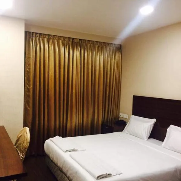 Layalee Grande Hotel Chennai, hotel v destinácii Chennai
