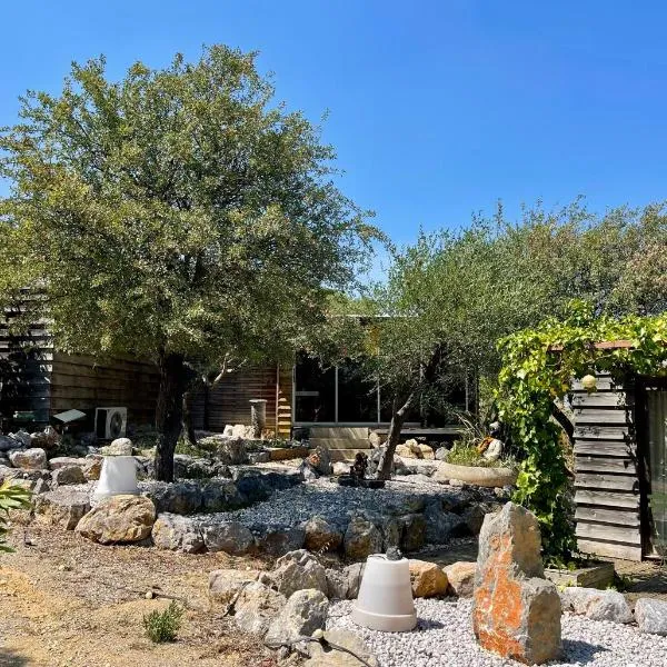 Gîte Les logis du Pech, hotel v Narbonne