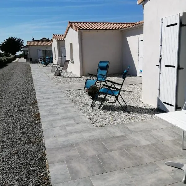 la pêcherie bord de mer – hotel w mieście La Plaine-sur-Mer
