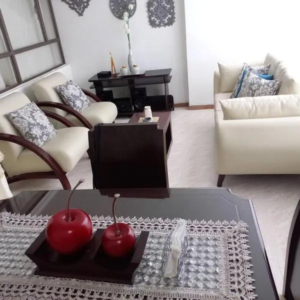 Apartamento acogedor, excelente ubicación, hotel in Pasto