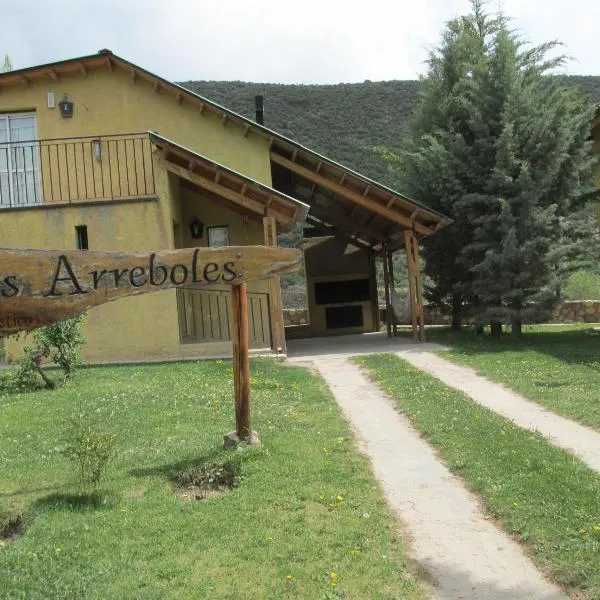 Cabañas Los Arreboles, hotel in Potrerillos