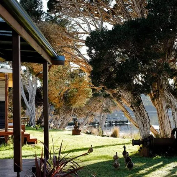 Shack on the Bay - A Lovely Bayside Cabin, ξενοδοχείο σε Strahan