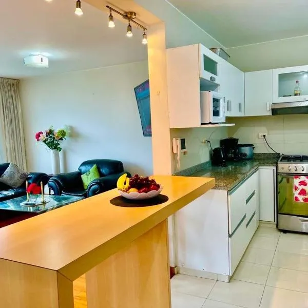 Sunrise Oceanfront Condo Miraflores, hotel en Lima