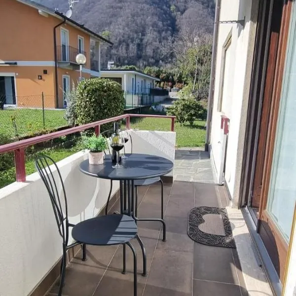 Appartamento Pineta, hotel v destinaci Cannobio