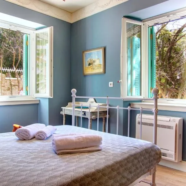 Heron's Path II、Análipsisのホテル