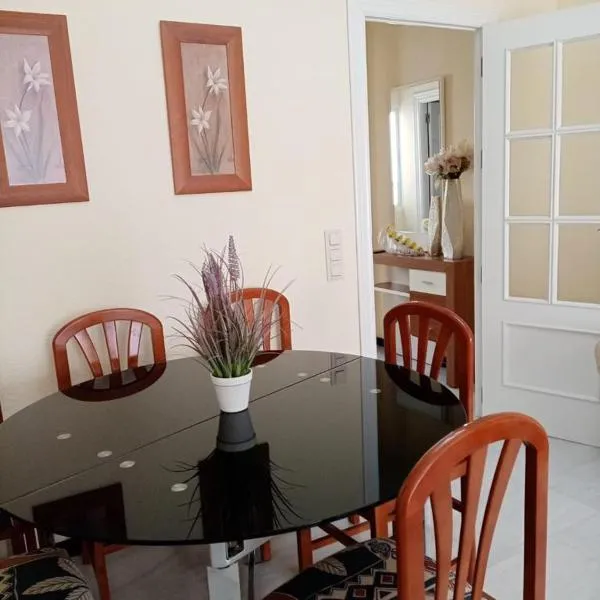 Piso en Güejar Sierra, hotel in Güéjar-Sierra