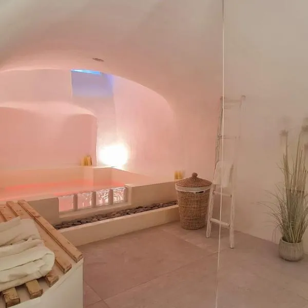 Loveroom La Cesarine Jacuzzi privé, hotel v destinaci Mougins