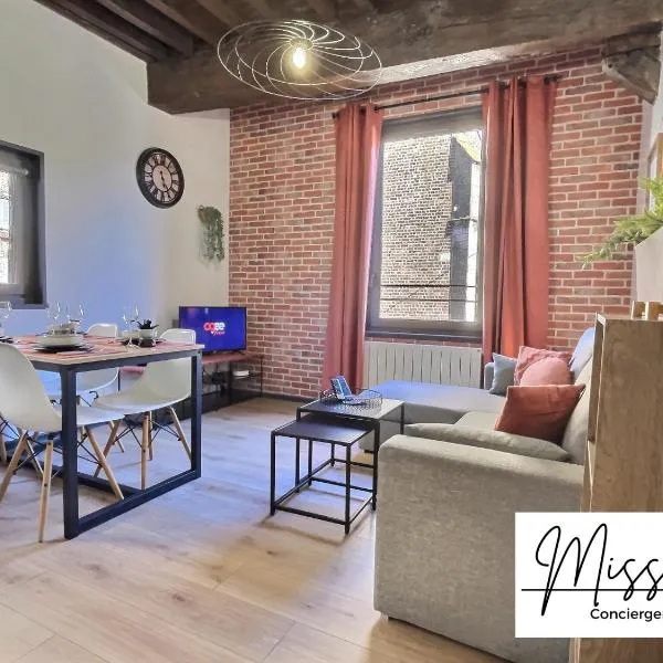 ''La Fenêtre sur le marché'' de Miss.K Conciergerie, hotel v destinaci Châtillon-sur-Chalaronne