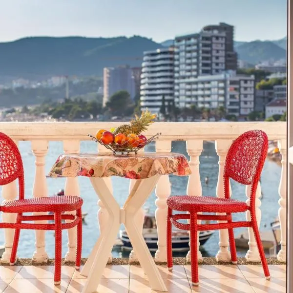 ACIKA apartments, hotel v destinaci Rafailovići