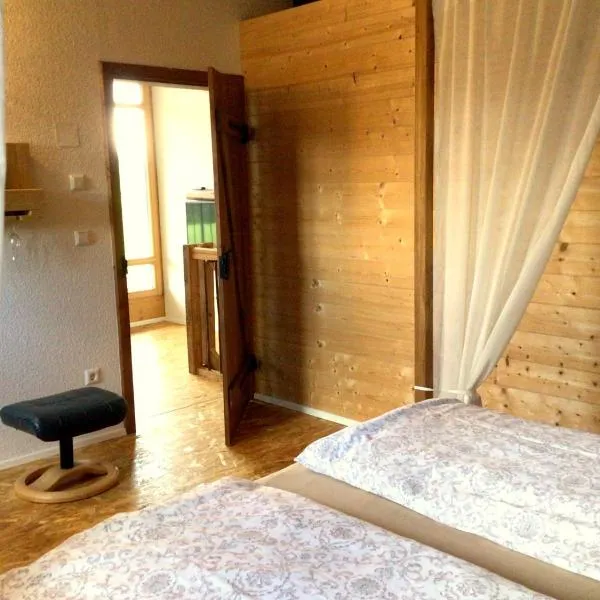 Holstein-Höfle, Rindalphorn, hotel in Argenbühl